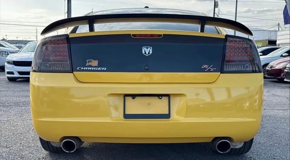 2006 Dodge Charger 6th Gen - Image 7 of 10