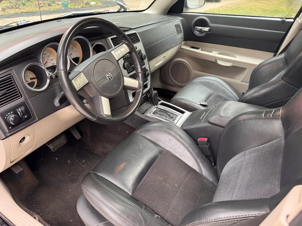 2006 Dodge Charger 6th Gen - Image 6 of 8