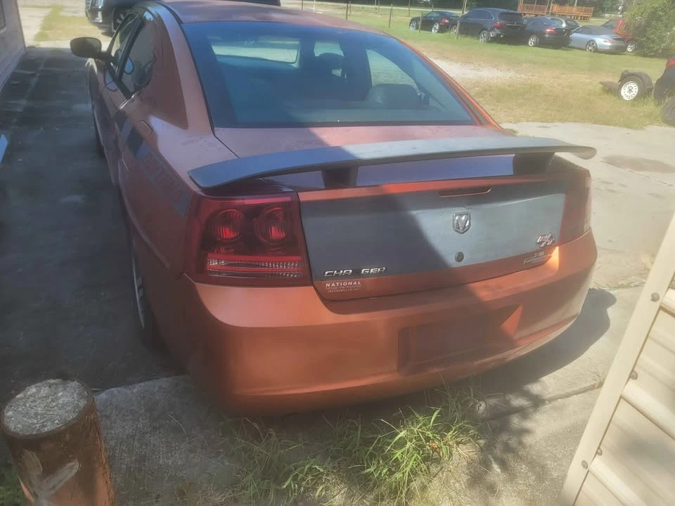 2006 Dodge Charger 6th Gen - Image 4 of 9