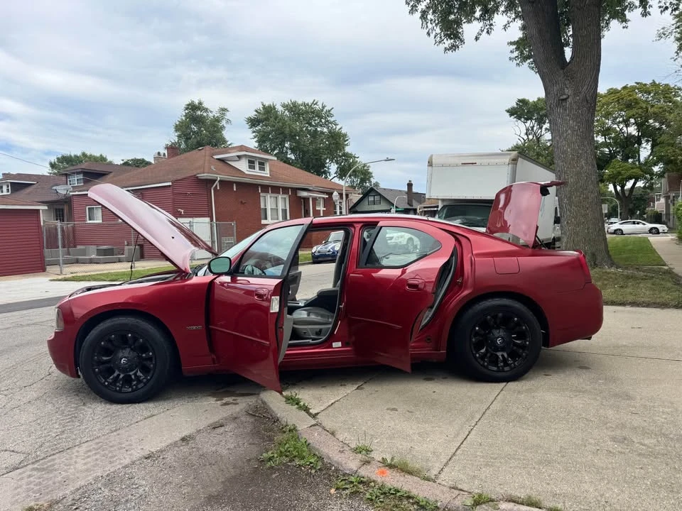 2006 Dodge Charger 6th Gen - Image 13 of 17