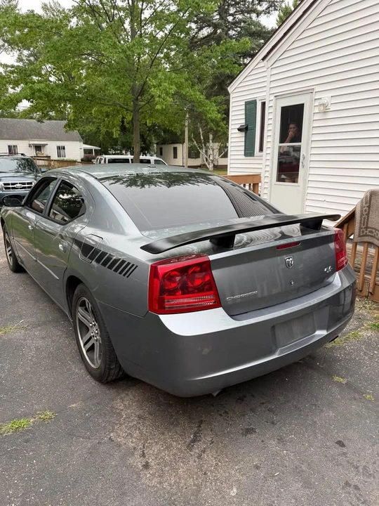 2006 Dodge Charger 6th Gen - Image 7 of 9