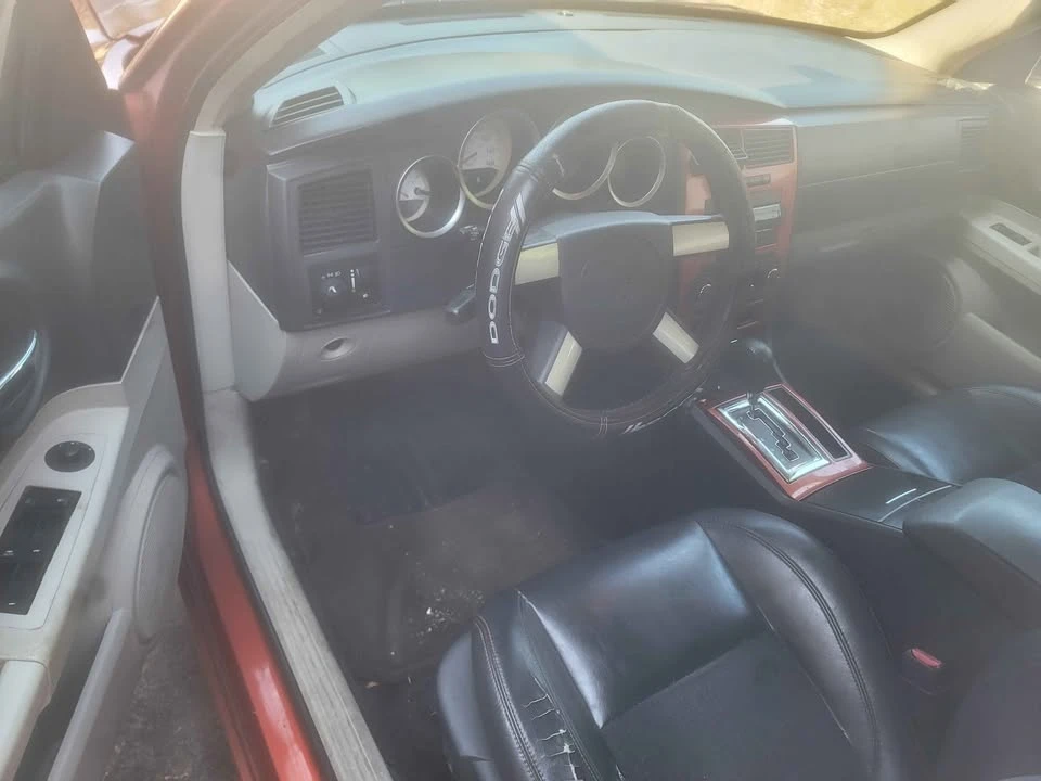2006 Dodge Charger 6th Gen - Image 5 of 9