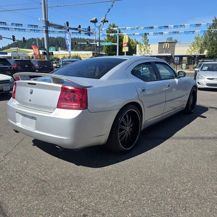 2006 Dodge Charger 6th Gen - Image 8 of 16