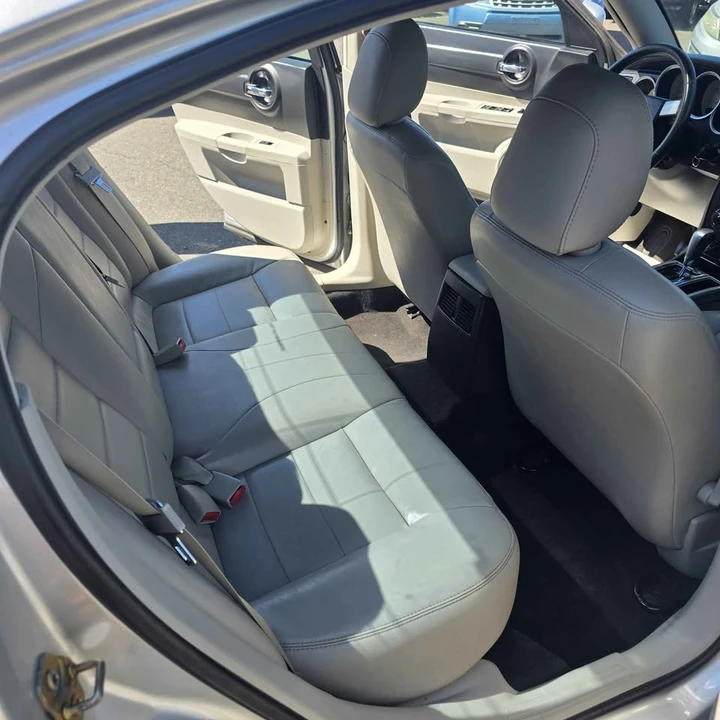 2006 Dodge Charger 6th Gen - Image 10 of 16