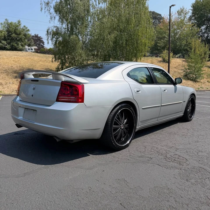 2006 Dodge Charger 6th Gen - Image 6 of 19
