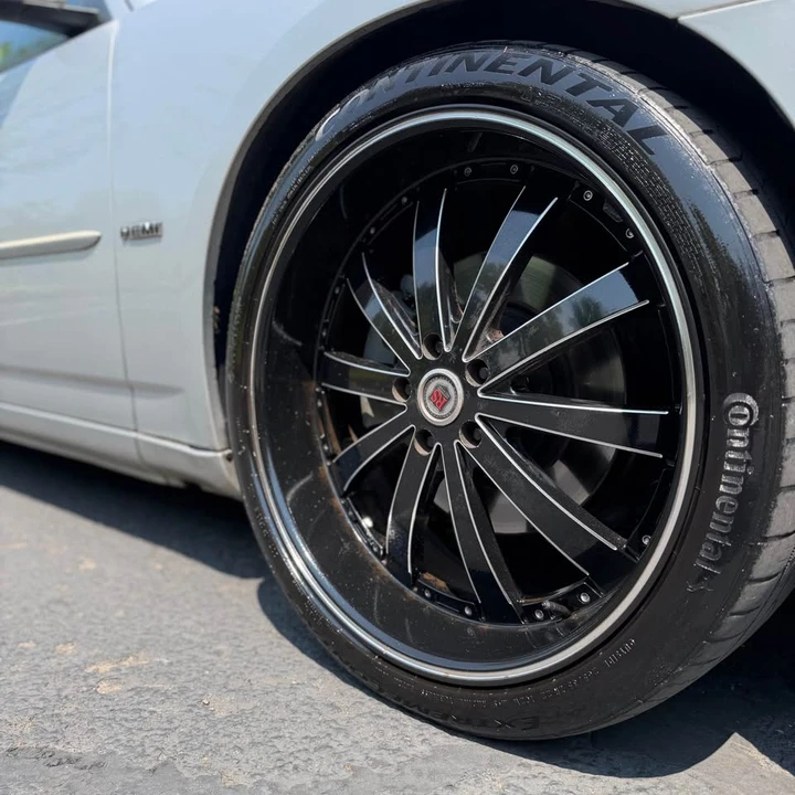 2006 Dodge Charger 6th Gen - Image 2 of 19