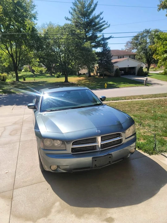 2006 Dodge Charger 6th Gen - Image 2 of 5