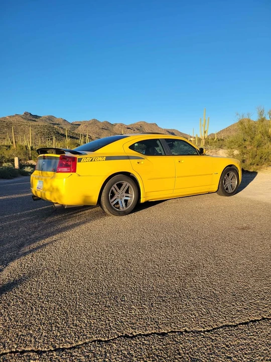 2006 Dodge Charger 6th Gen - Image 4 of 14