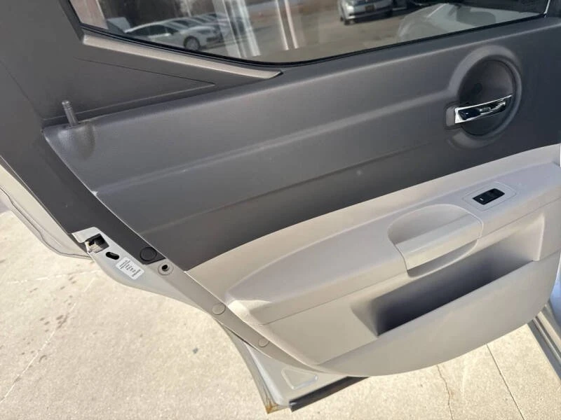 2006 Dodge Charger 6th Gen - Image 12 of 17
