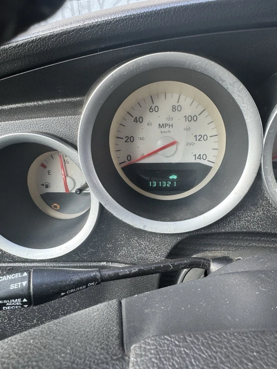 2006 Dodge Charger 6th Gen - Image 3 of 8