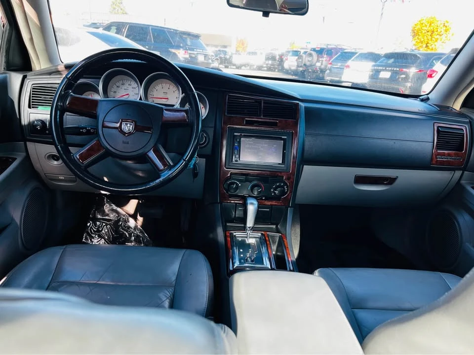 2006 Dodge Charger 6th Gen - Image 9 of 11
