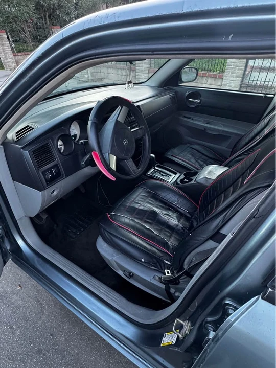 2006 Dodge Charger 6th Gen - Image 2 of 6