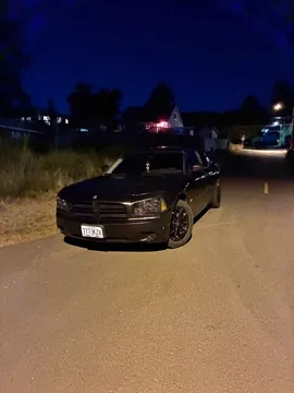 2006 Dodge Charger SE Sedan 4D