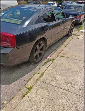 2006 Dodge Charger SE Sedan 4D