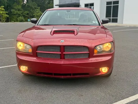 2006 Dodge Charger SE Sedan 4D