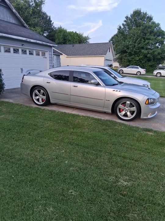 2006 Dodge Charger SRT & 392 6th Gen - Image 4 of 5