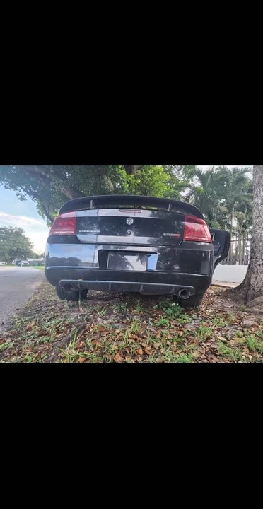 2006 Dodge Charger SRT & 392 6th Gen - Image 4 of 15