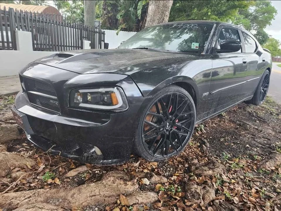 2006 Dodge Charger SRT & 392 6th Gen - Image 3 of 15