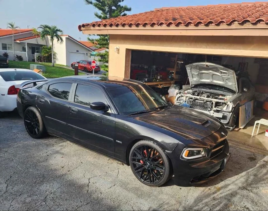 2006 Dodge Charger SRT & 392 6th Gen - Image 8 of 15