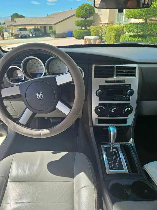 2006 Dodge Charger 6th Gen - Image 10 of 24