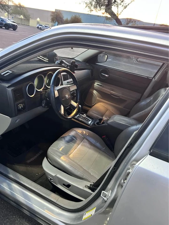 2006 Dodge Charger 6th Gen - Image 6 of 10