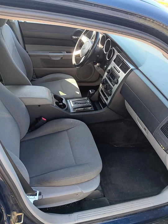 2006 Dodge Charger 6th Gen - Image 10 of 16