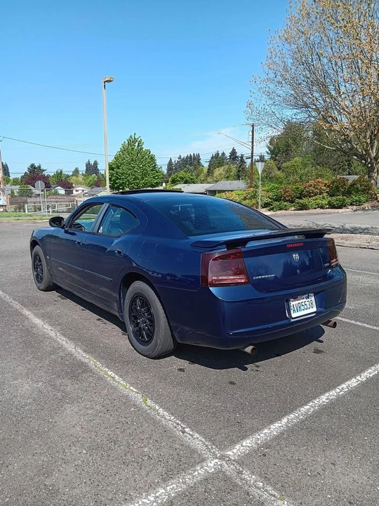 2006 Dodge Charger 6th Gen - Image 6 of 16