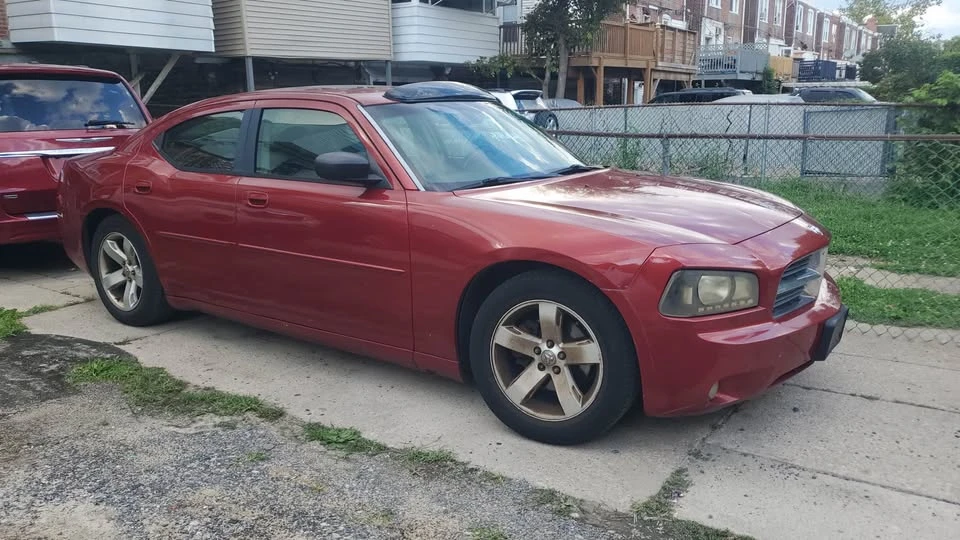 2006 Dodge Charger 6th Gen - Image 3 of 8