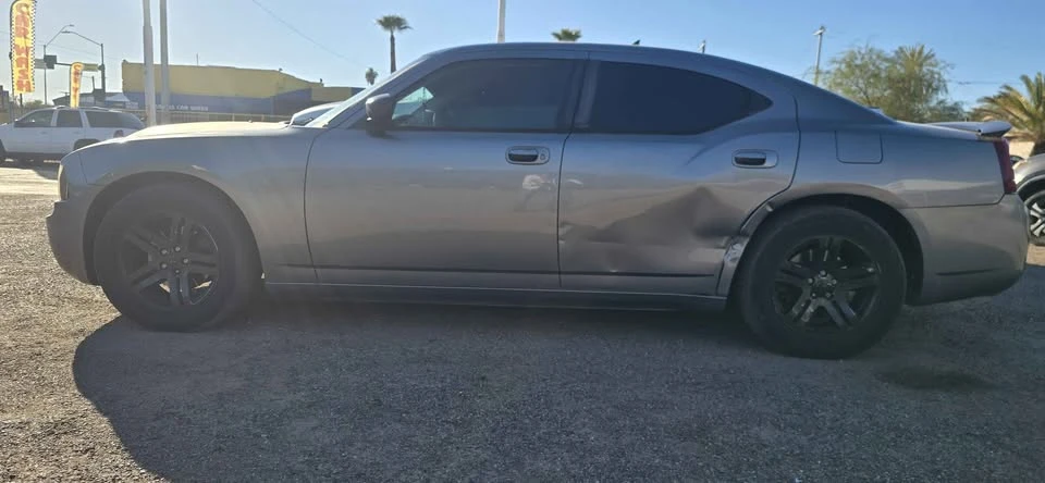 2006 Dodge Charger 6th Gen - Image 3 of 8