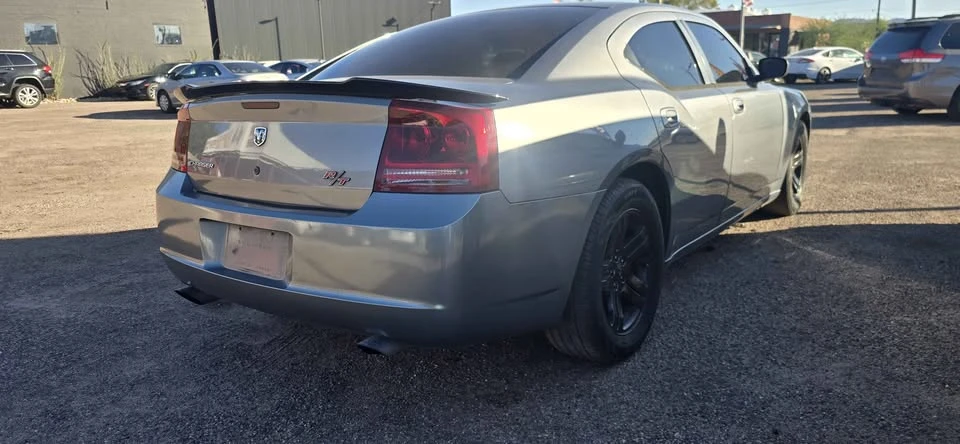 2006 Dodge Charger 6th Gen - Image 4 of 8