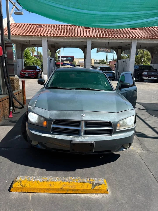 2006 Dodge Charger 6th Gen - Image 3 of 8