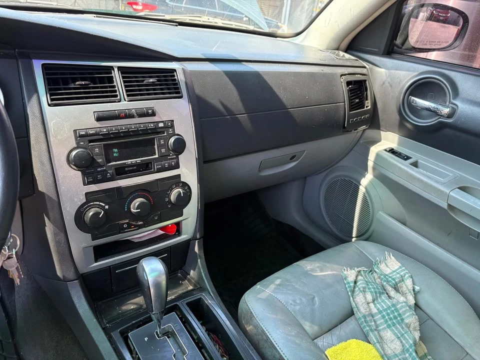 2006 Dodge Charger 6th Gen - Image 5 of 8