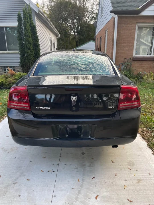 2006 Dodge Charger 6th Gen - Image 2 of 19