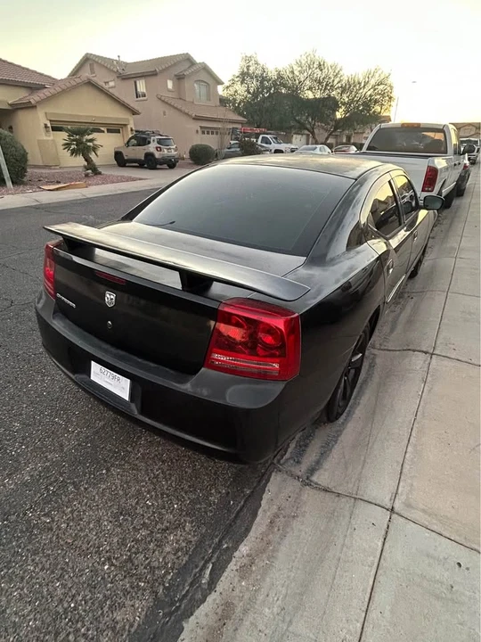 2006 Dodge Charger 6th Gen - Image 4 of 9