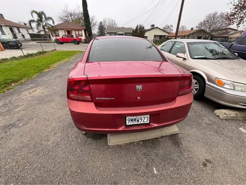 2006 Dodge Charger SXT Sedan 4D