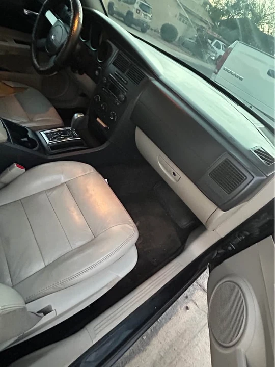 2006 Dodge Charger 6th Gen - Image 5 of 9