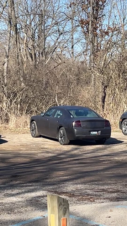 2006 Dodge Charger 6th Gen - Image 2 of 9