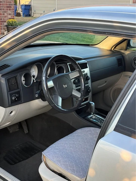 2006 Dodge Charger 6th Gen - Image 12 of 15