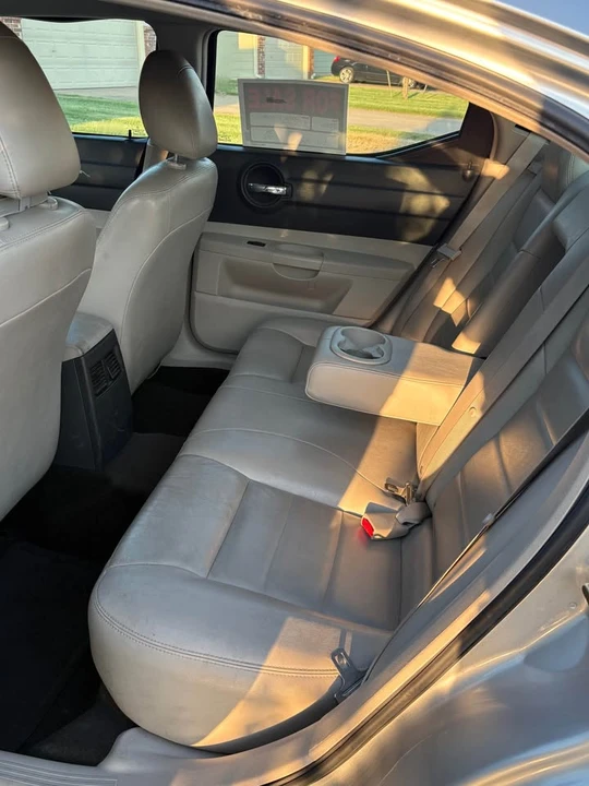 2006 Dodge Charger 6th Gen - Image 11 of 15