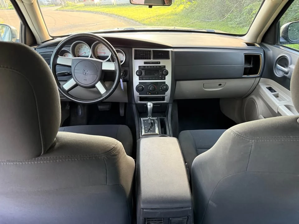 2006 Dodge Charger 6th Gen - Image 10 of 16