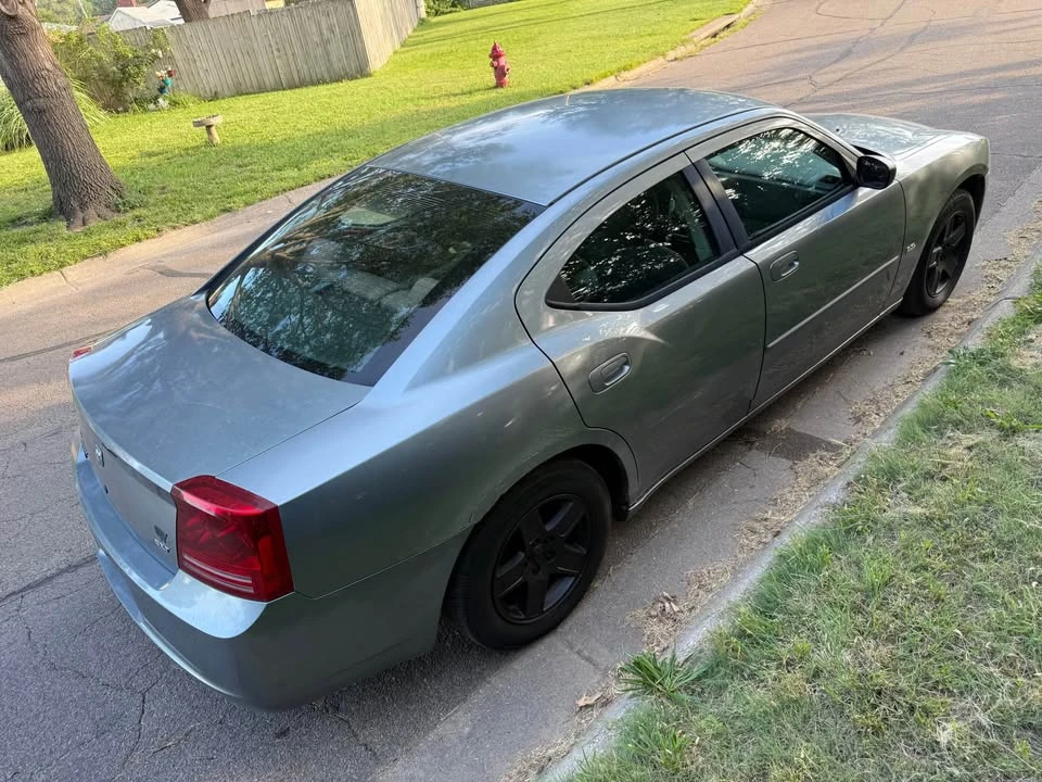 2006 Dodge Charger 6th Gen - Image 4 of 16