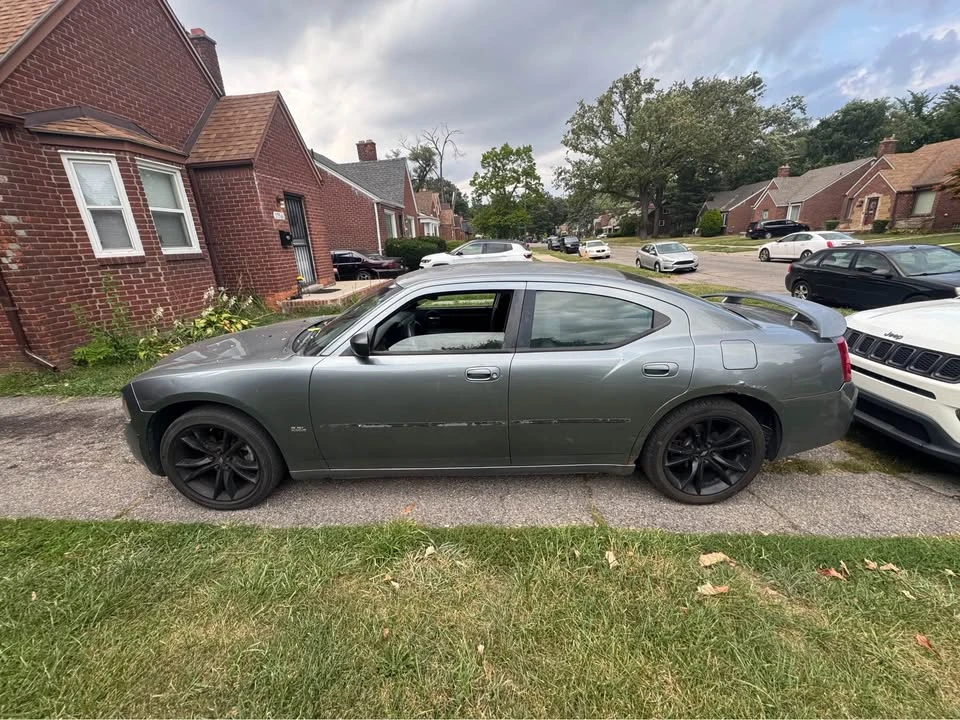 2006 Dodge Charger 6th Gen - Image 3 of 4