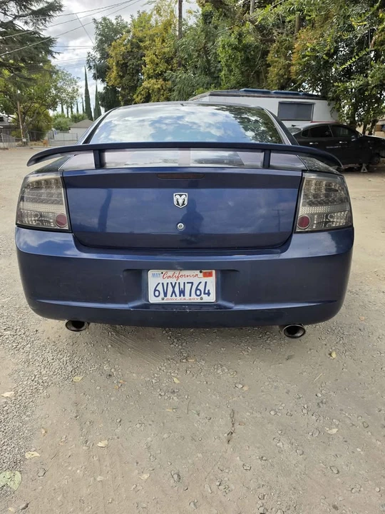 2006 Dodge Charger 6th Gen - Image 6 of 9