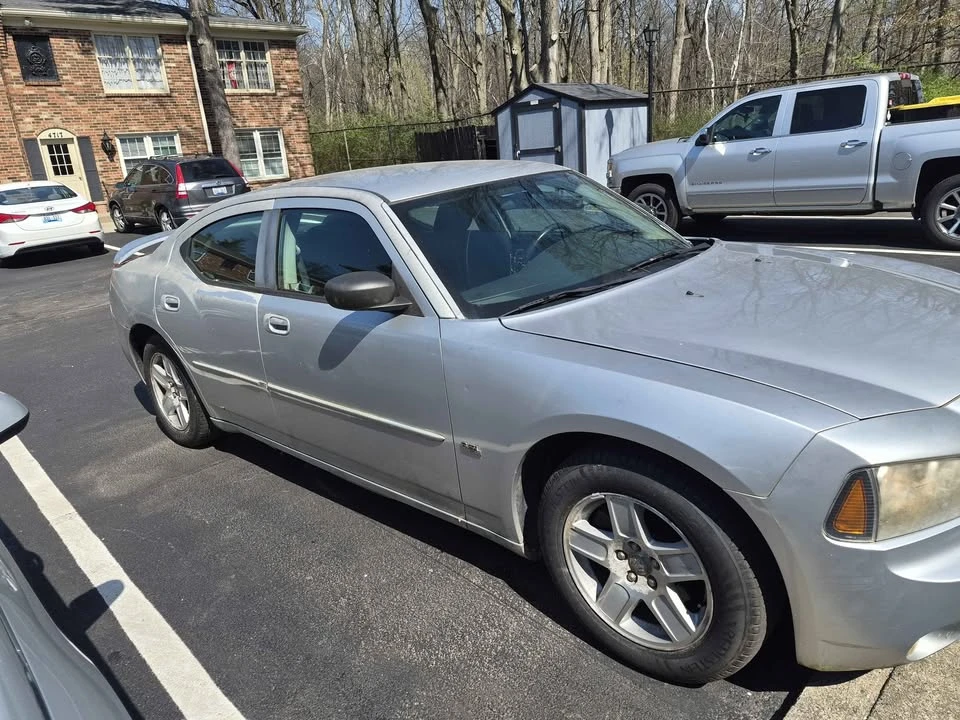 2006 Dodge Charger 6th Gen - Image 2 of 9