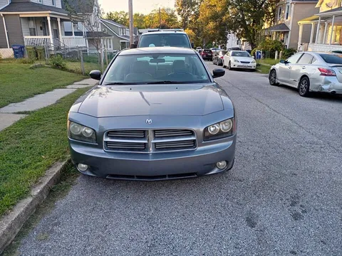 2006 Dodge Charger SXT Sedan 4D