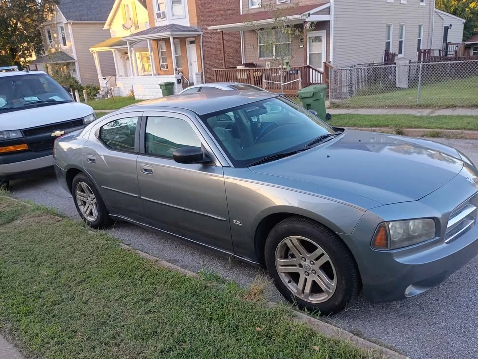 2006 Dodge Charger 6th Gen - Image 3 of 8