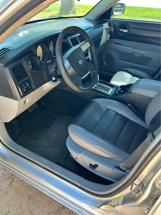 2006 Dodge Charger 6th Gen - Image 13 of 17