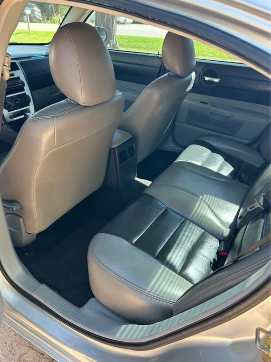 2006 Dodge Charger 6th Gen - Image 16 of 17