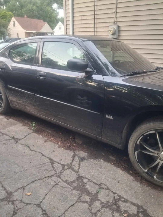 2006 Dodge Charger 6th Gen - Image 3 of 5