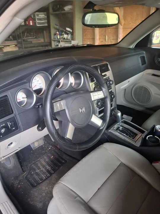 2006 Dodge Charger 6th Gen - Image 7 of 8